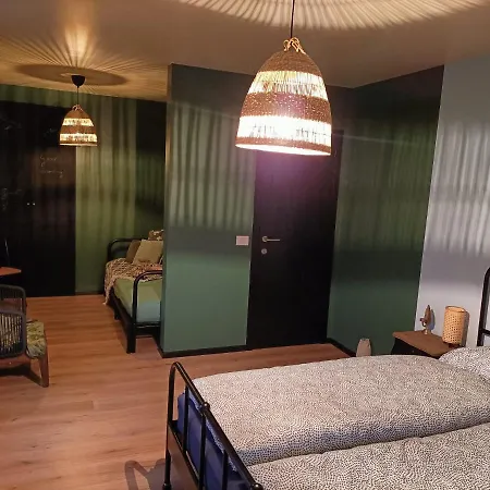 Bed and Breakfast Swander Damme
